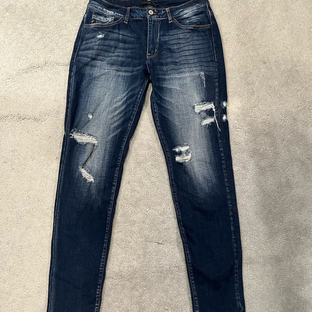 Buckle KanCan Ripped Skinny Jeans